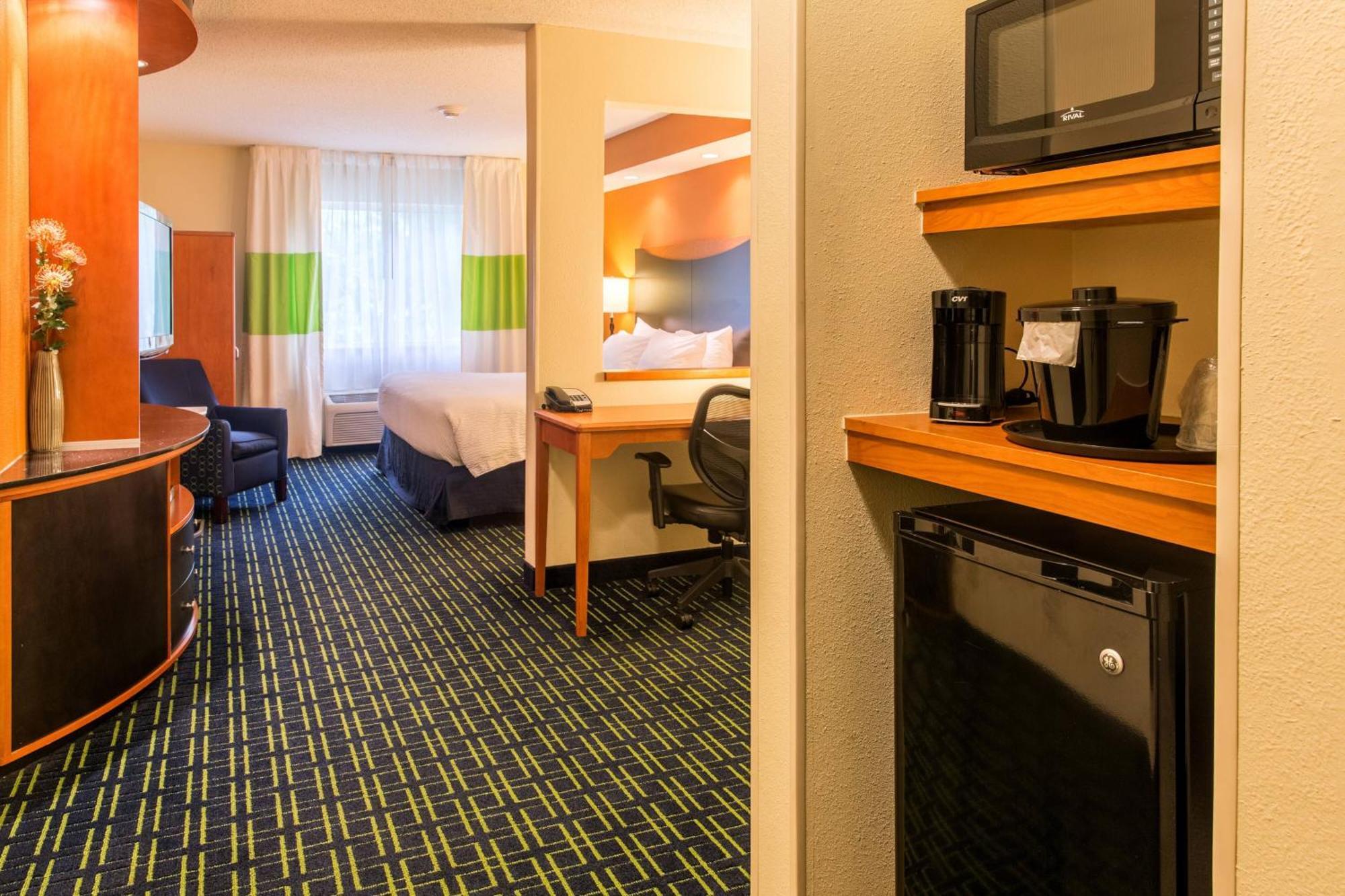 Fairfield Inn & Suites Canton North Canton Extérieur photo